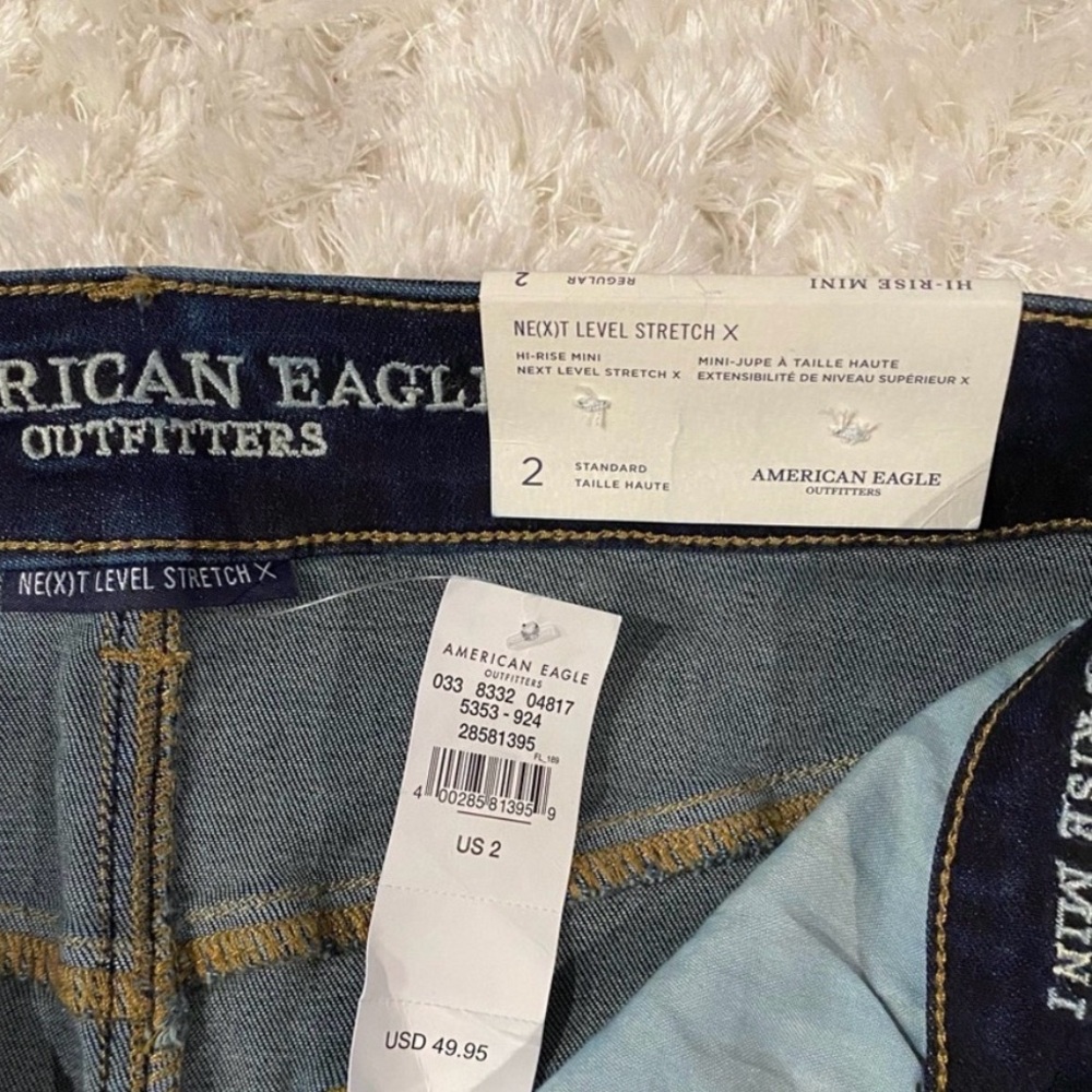 ✨ NWT Dark Wash Denim Mini Skirt – Size 2 ✨ - Picture 3 of 3